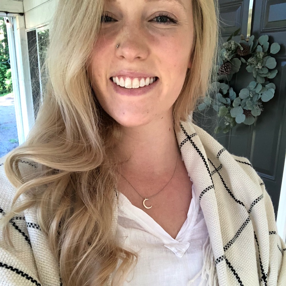 Meet your Posher, Bethany